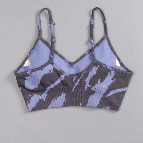 Darc Sport Seamless Sports Bra - Picture 3 of 6